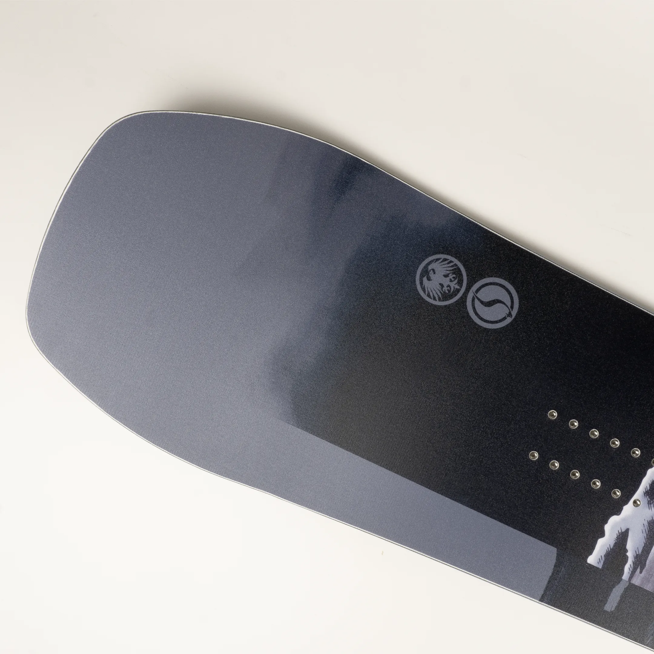 Men’s 2026 Benchmark Snowboard (Proform) - Image 5