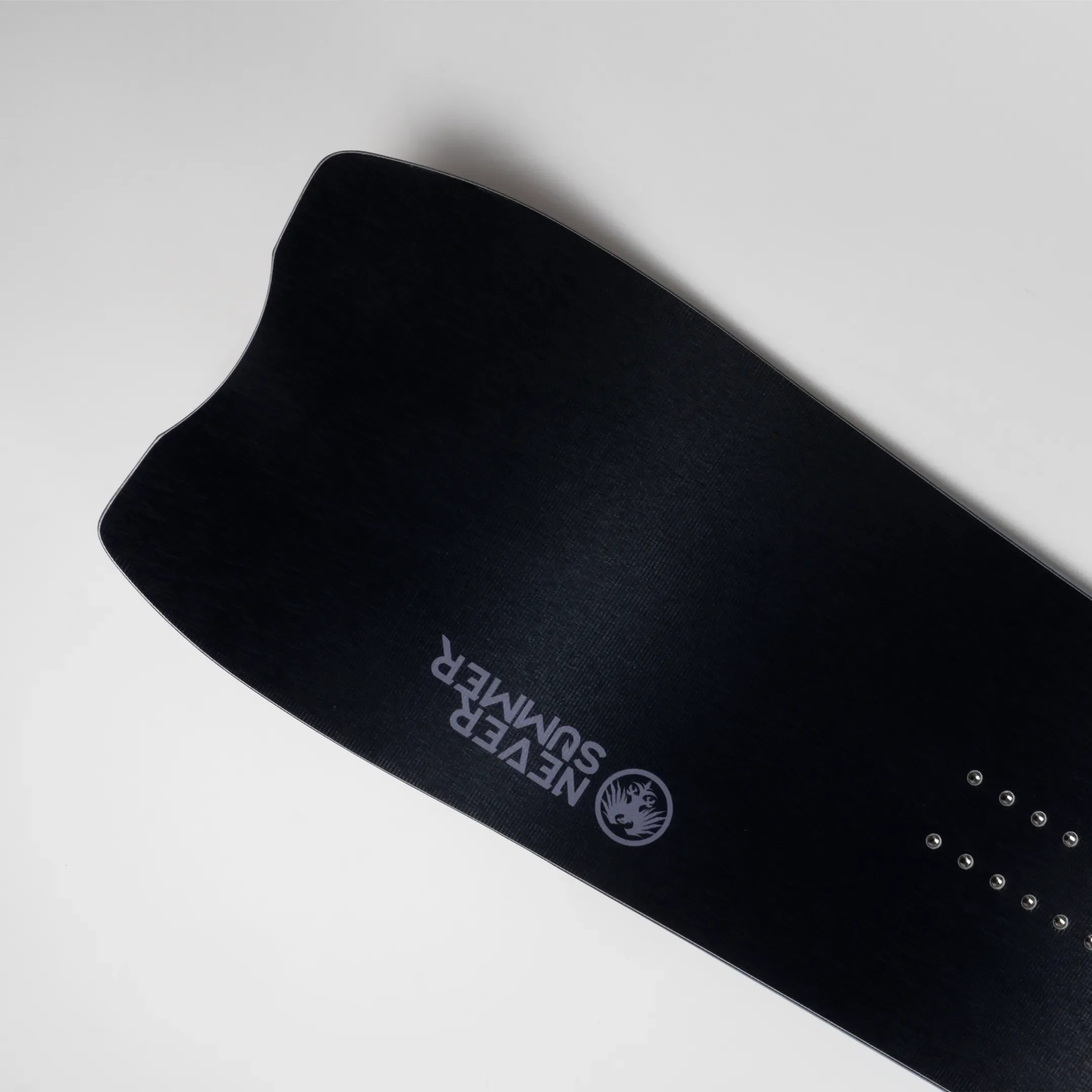 Men's 2026 V-Twin Snowboard - Image 3
